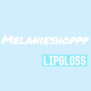 Meet your Posher, Melanie🦋